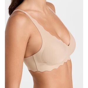 B Tempted Wire Free bra